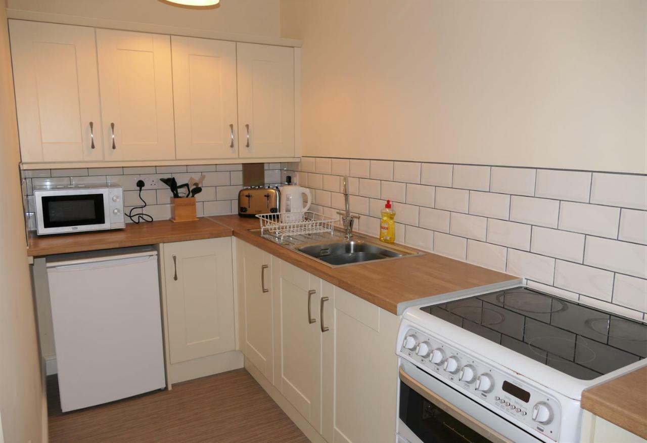 2 Bell Street Apartment ทัลการ์ธ ภายนอก รูปภาพ